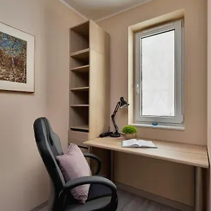Business For Office Kolaczy By Renters Apartament